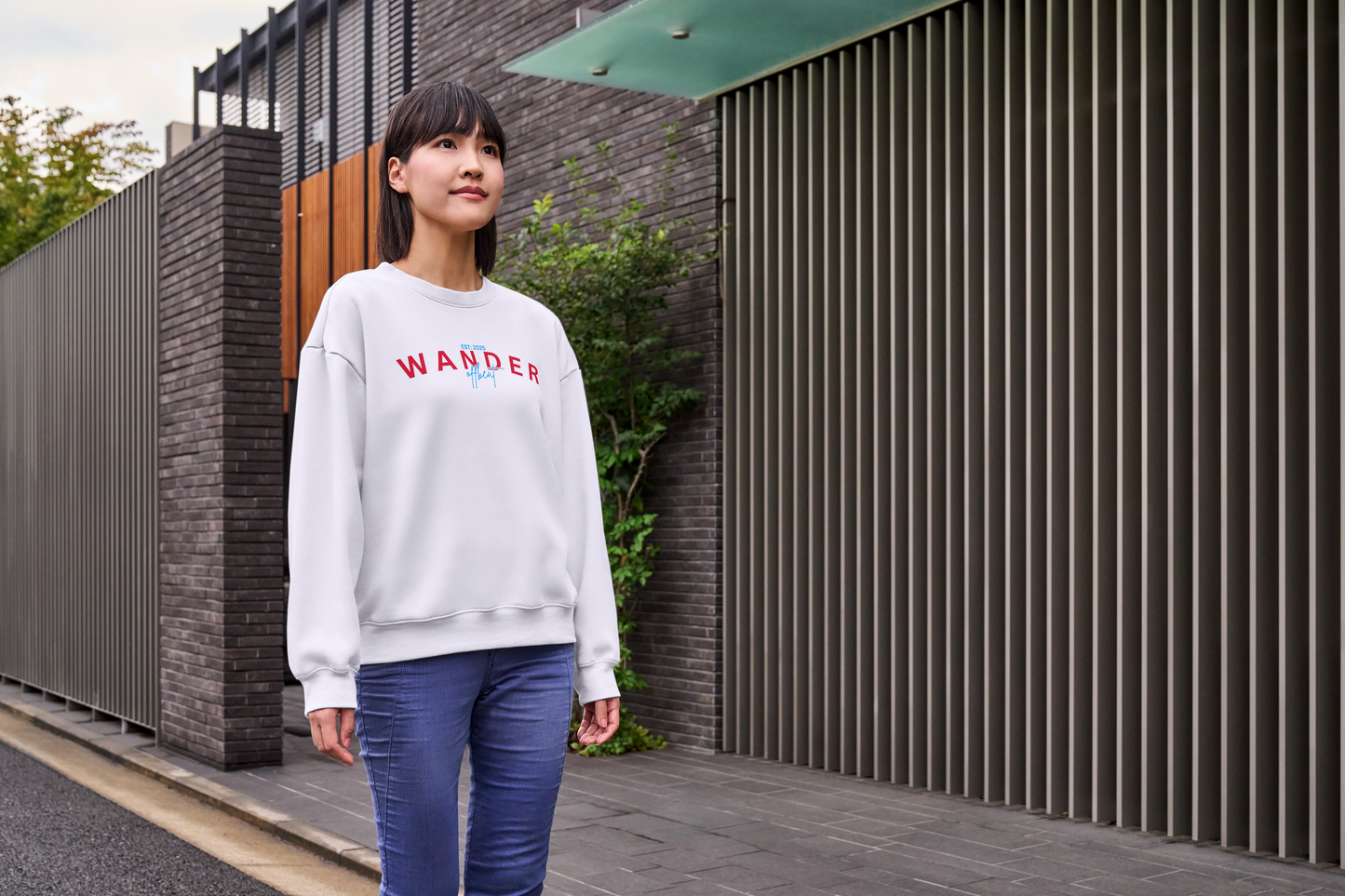 Wander Offbeat - White Sweatshirt